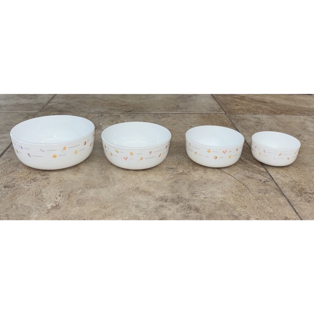 4-Piece Vintage Bowl Set Art Pearl by Kyungsung Dish Korea - Fruit Design